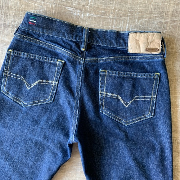 DIESEL Ramys Boot Cut Jeans Womens 28 Dark Wash Stretch Made Italy Lbl 27X32 - Picture 12 of 15